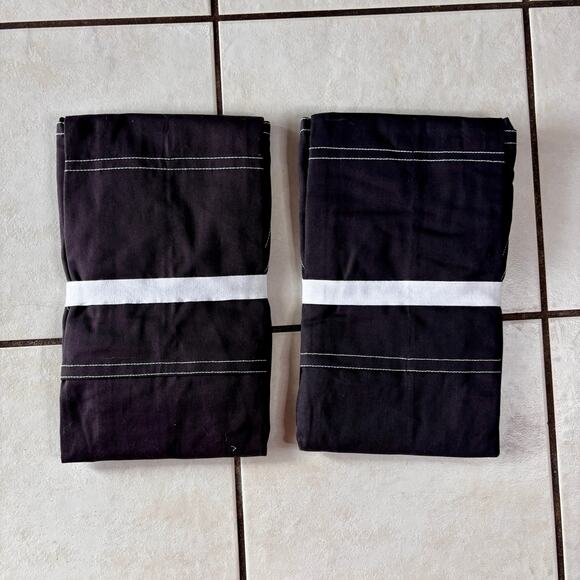 Crate & Barrel Mr. & Mrs. Black Aprons His & Hers Wedding Gift NWT - Picture 5 of 6